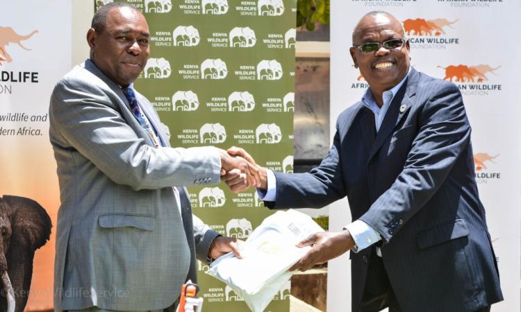 KWS RECEIVES SCENE OF CRIME KITS, FORENSIC BAGS AND HAND BOOKS