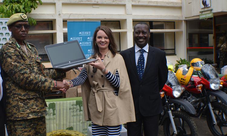 IFAW DONATES EQUIPMENT TO KWS FOR USE IN TENBOMA PROJECT